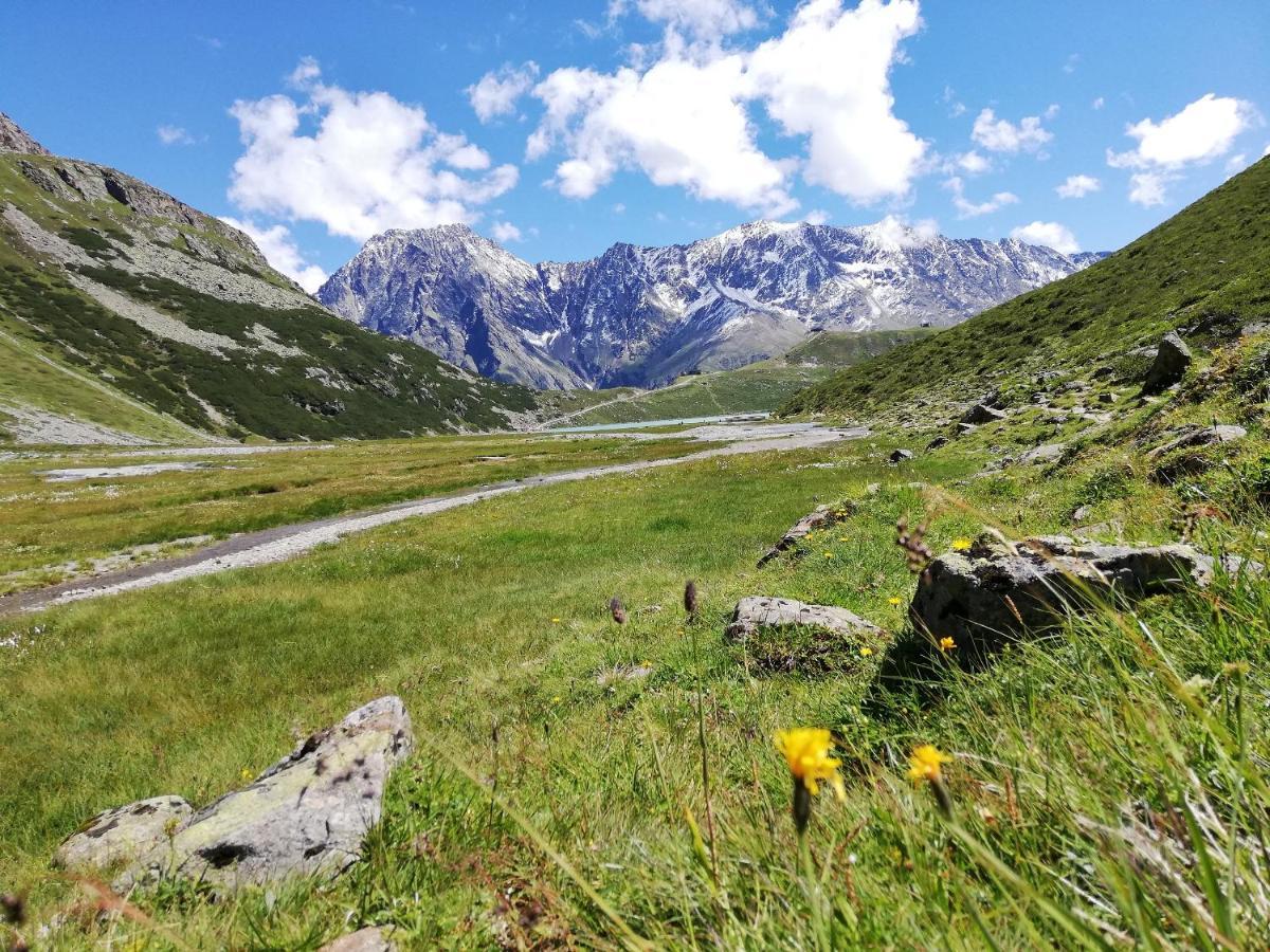Hotel Mittagskogel Pitztal Sankt Leonhard im Pitztal Exteriör bild