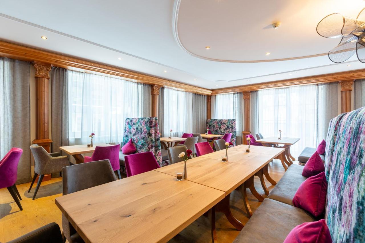 Hotel Mittagskogel Pitztal Sankt Leonhard im Pitztal Exteriör bild